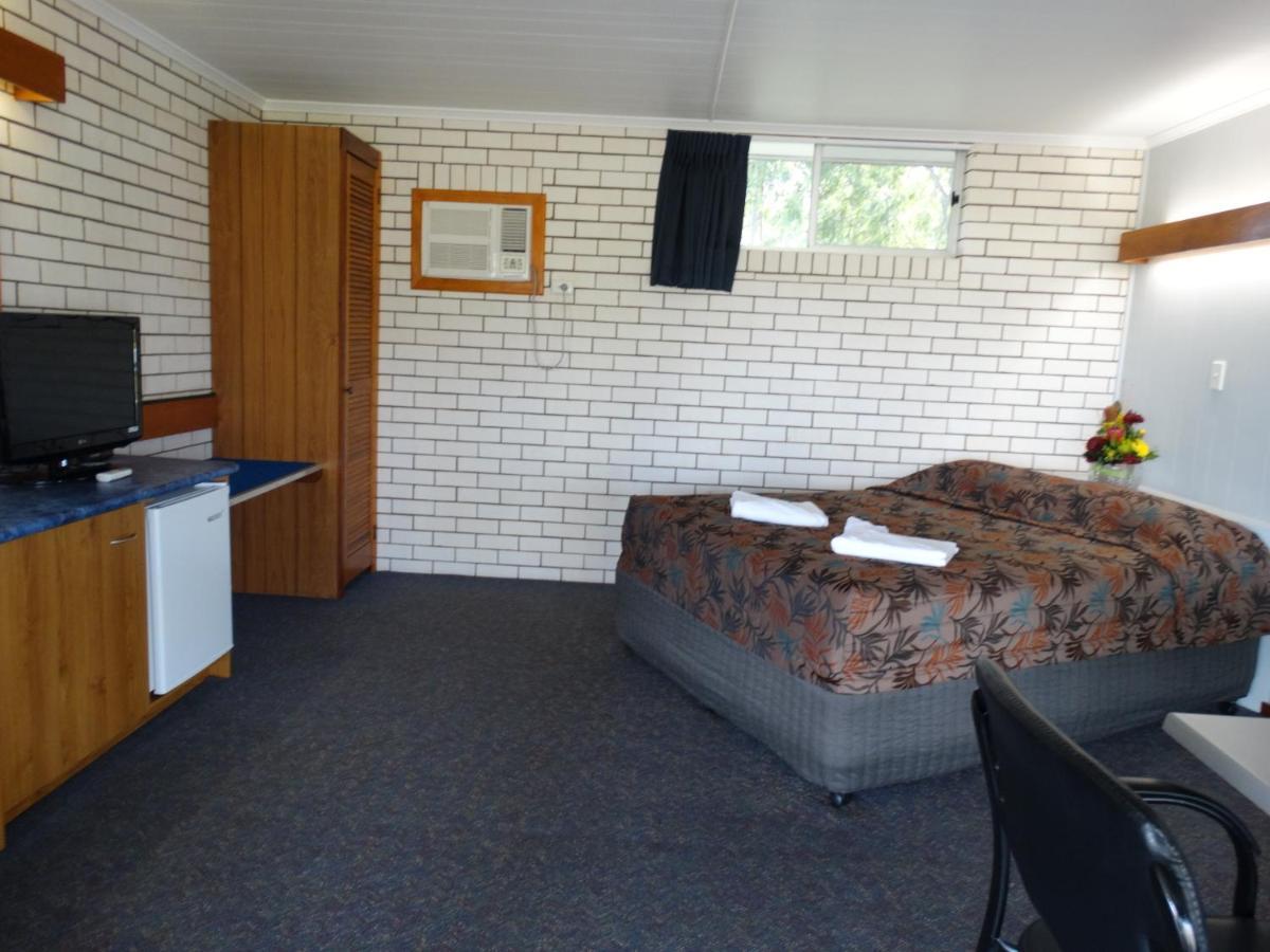 Gayndah A Motel Extérieur photo