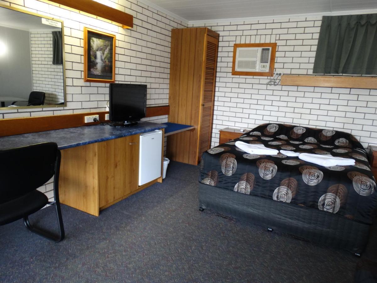 Gayndah A Motel Extérieur photo
