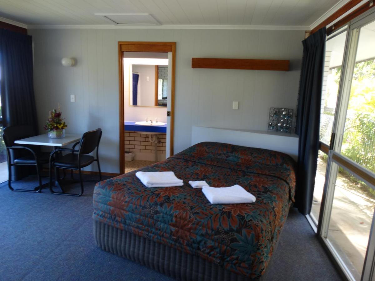 Gayndah A Motel Extérieur photo